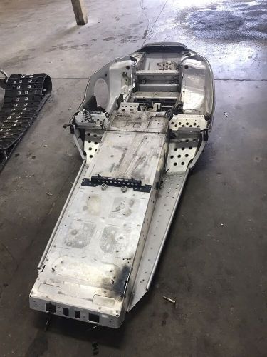 01 Ski-Doo Formula Deluxe 700 frame chassis tunnel, US $445.00, image 10