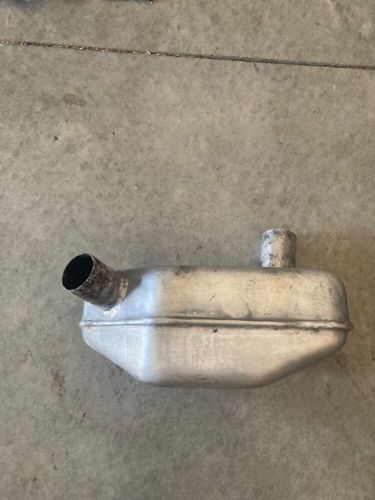 Kawasaki js300 js440 js550 550sx mariner waterbox