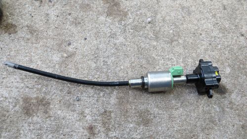 FRESHWATEER EVINRUDE OIL PUMP MANIFOLD ASSEMBLY 5007915, US $121.50, image 2