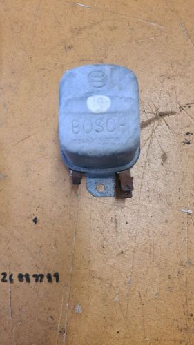 VW CLASSIC BEETLE, BUS 12V BOSCH VOLTAGE REGULATOR #0190350068 or #113903803E, US $, image 3