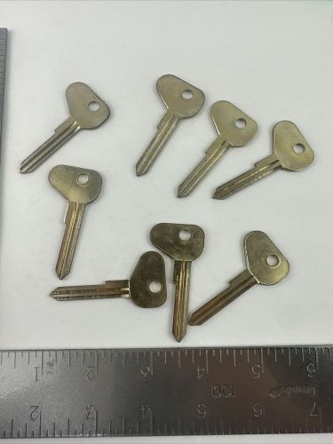 Taylor Brand USA Uncut V81V key blank Lot Of 8, US $40.00, image 4