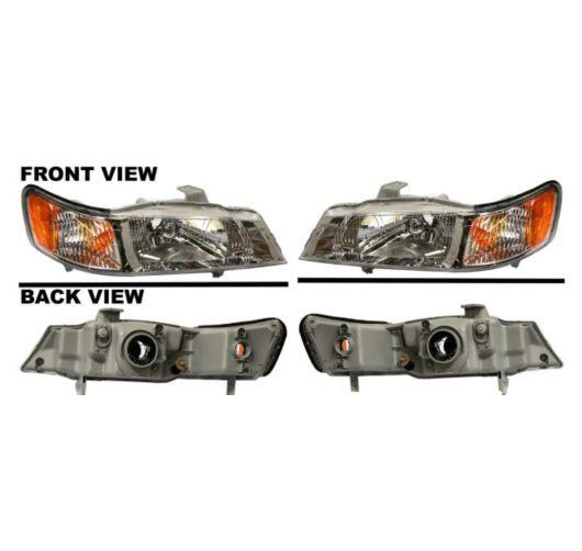 Sell 9904 Honda Odyssey Headlights Headlamps Pair Set Left LH & Right
