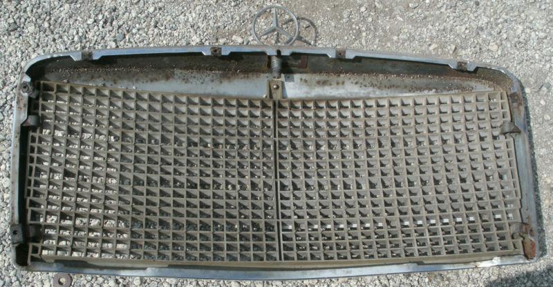 1986 87 88 89 90 91 Mercedes Benz 300SE 350SD 420SEL 560SEC Grill & Emblem OEM, US $39.99, image 6