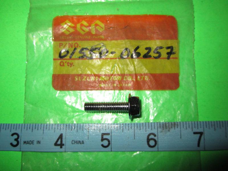 Genuine oem suzuki df100 df115 df140 df150 df175 df-100 valve bolt 01550-06257
