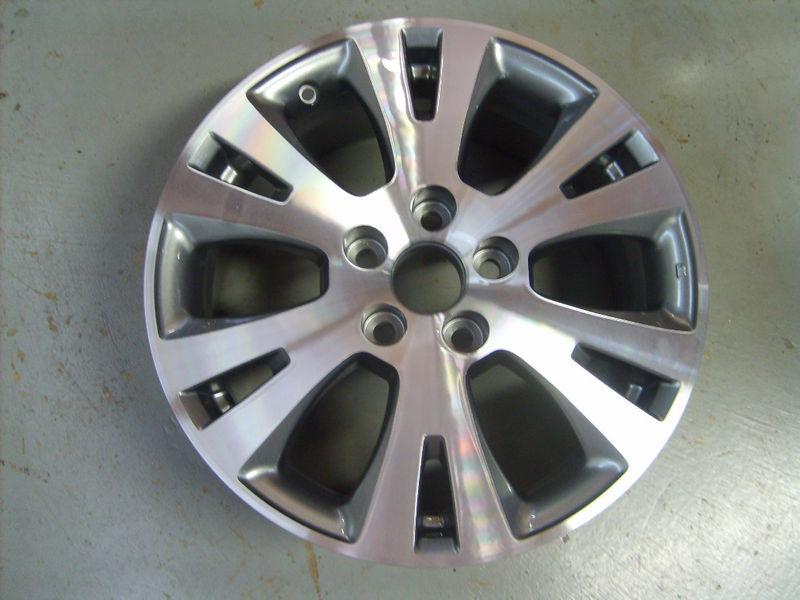 2008-2011 toyota avalon wheel, 17x7, 6 double spoke machined/charcoal