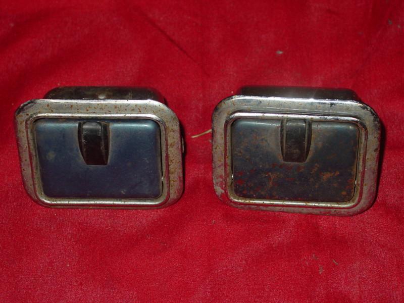 Matched pair of antique ashtrays, scta, hot rod