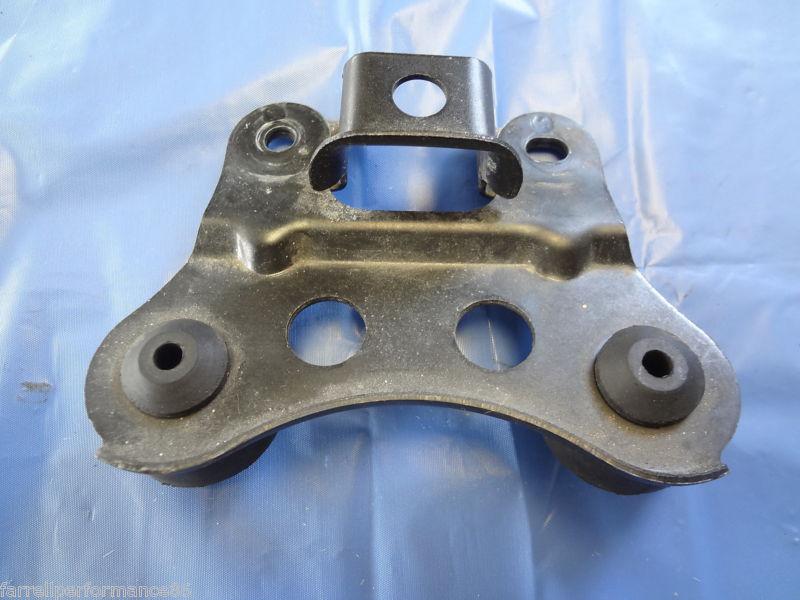 Kawasaki zzr600 2005 rear tank seat bracket black