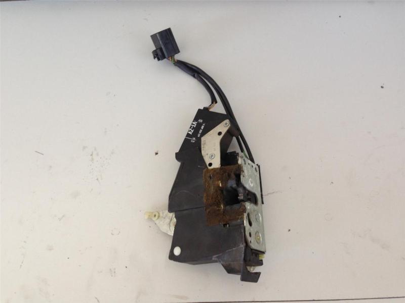 98-03 jaguar xj8 left front driver  door latch