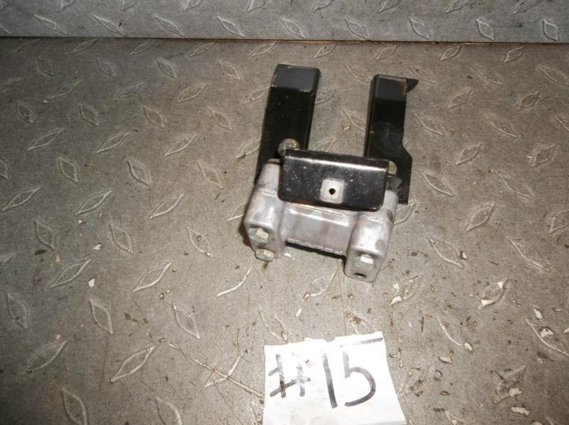 #15 2002 polaris sportsman 500 handlebar clamps *