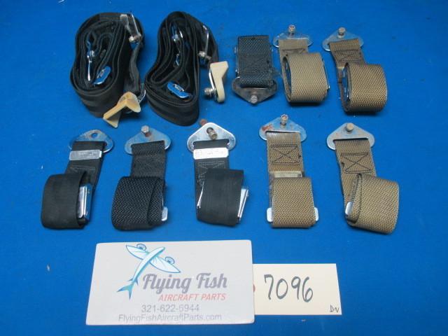 Cessna 310 b 1956 lot of 10 aircraft seatbelts (7096)