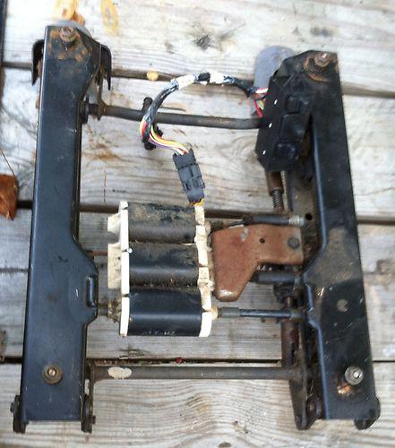 1993-95 grand cherokee passenger  rh power seat track and switch