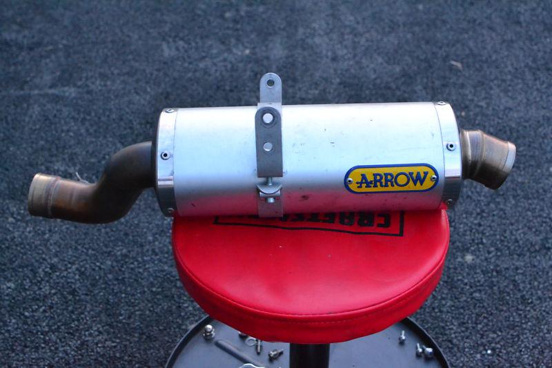 Sell 2005 2006 Kawasaki Ninja ZX6R 636 Arrow exhaust mid pipe included