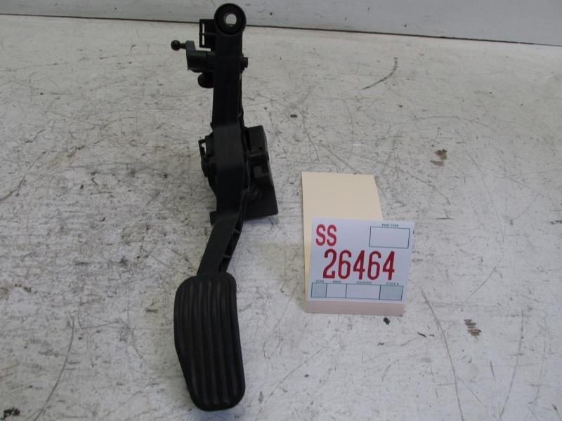 Sell 1995 1996 1997 VOLVO 850 2.3L TURBO ACCELERATOR GAS THROTTLE PEDAL