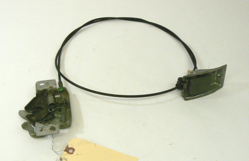 99-04 suzuki vitara chevy tracker hood latch and release cable pull-oem