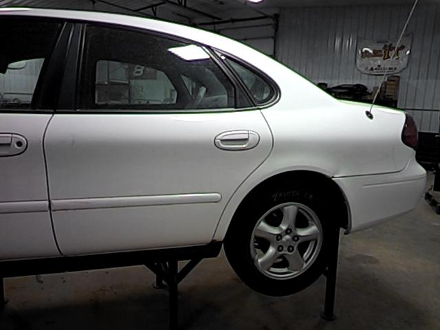 2002 ford taurus door latch driver left rear 2599524