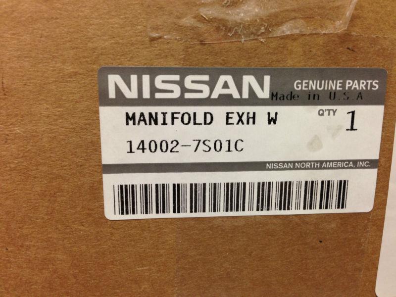 Genuine nissan manifold 04-05 titan armada 14002-7s01c cat converter new