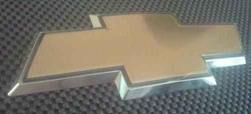Large chevrolet bowtie tailgate/grille emblem