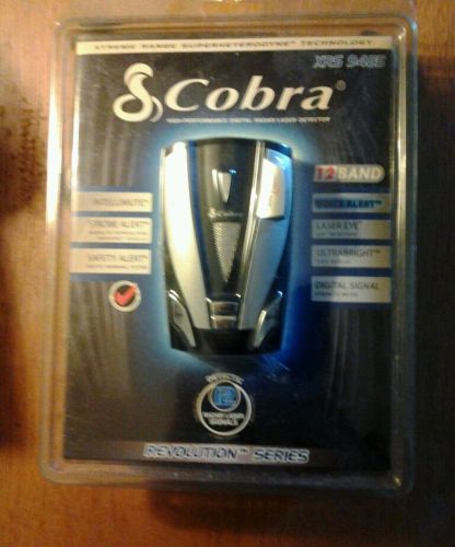 Cobra xrs9485 rader detector new sealed.