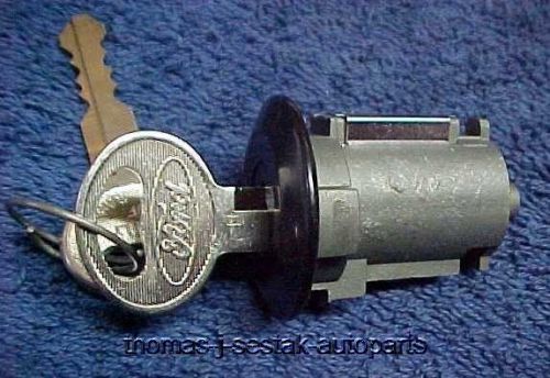 Nos tailgate lock cylinder &amp; keys 78 - 96 ford bronco with electric rear window