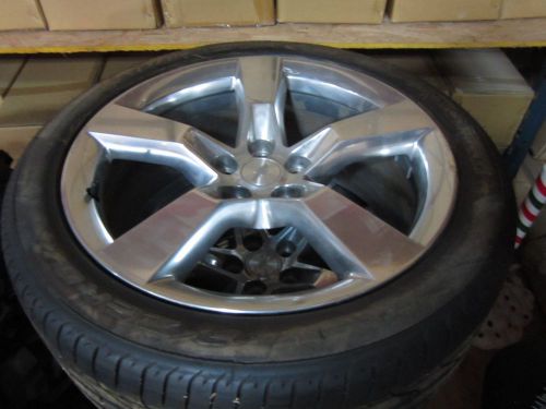 2010-14 camaro ss rs 20" oem staggered wheel and pirelli tire set take offs tpms
