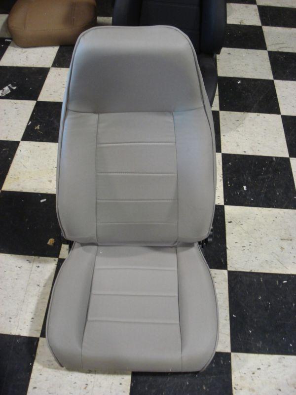 Jeep seat  gray cj and wranglers  76-95 yj  car truck rat rods 4x4 boat