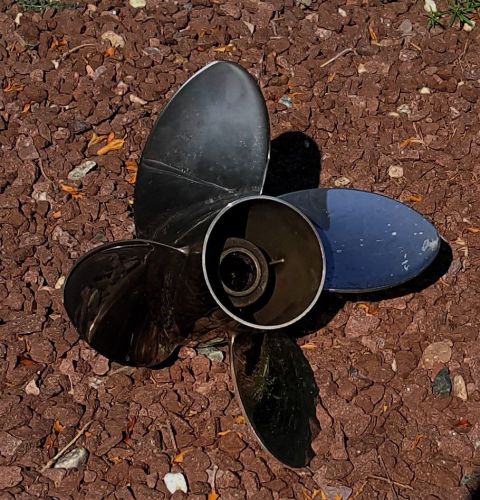 Vensura mercury marine propeller stainless steel 4 blade 48-825901 19p 14/19