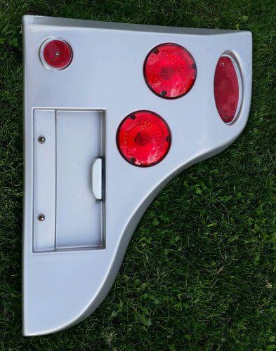 Jayco rv cap left rear corner body molding trim 89-100011-s