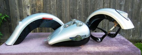 Harley davidson 100th anniversary 2003 heritage springer flstsi tank fender set