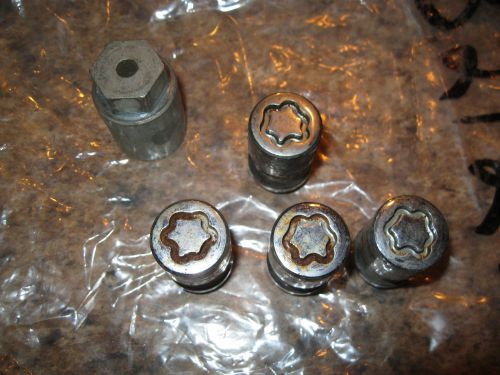 Used factory wheel locks ford mustang lugs oem 1994 95 96 2001 03 04 mach cobra