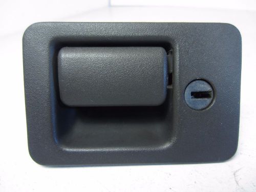 01-07 ford escape glove box door handle lock latch