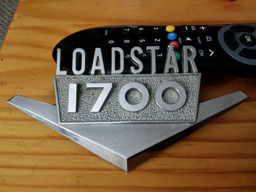 Loadstar 1700 international truck emblem badge nameplate script metal vintage!