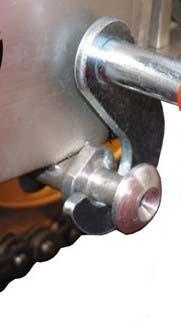 Biketek ser 2 red rear stand /w black stp 10mm slider spools yamaha tzr250 all