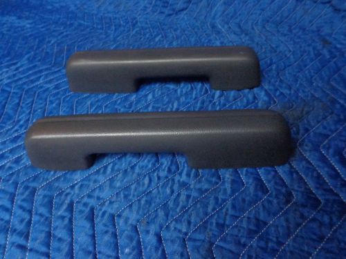 86-93 mazda pick-up truck gray arm rests driver and passenger b2200 b2600i oem