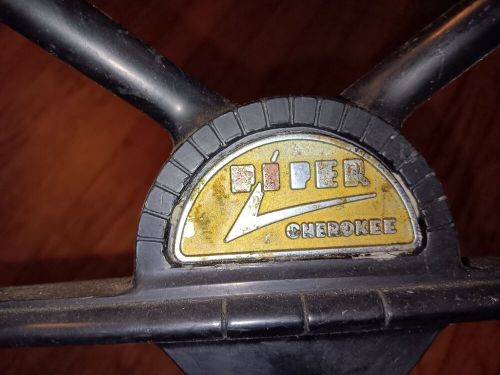 Piper cherokee pa-28-140 control wheel yoke