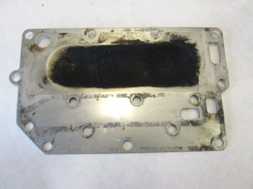 0324322 324322 Evinrude Johnson Outboard Inner Exhaust Cover, US $13.99, image 3