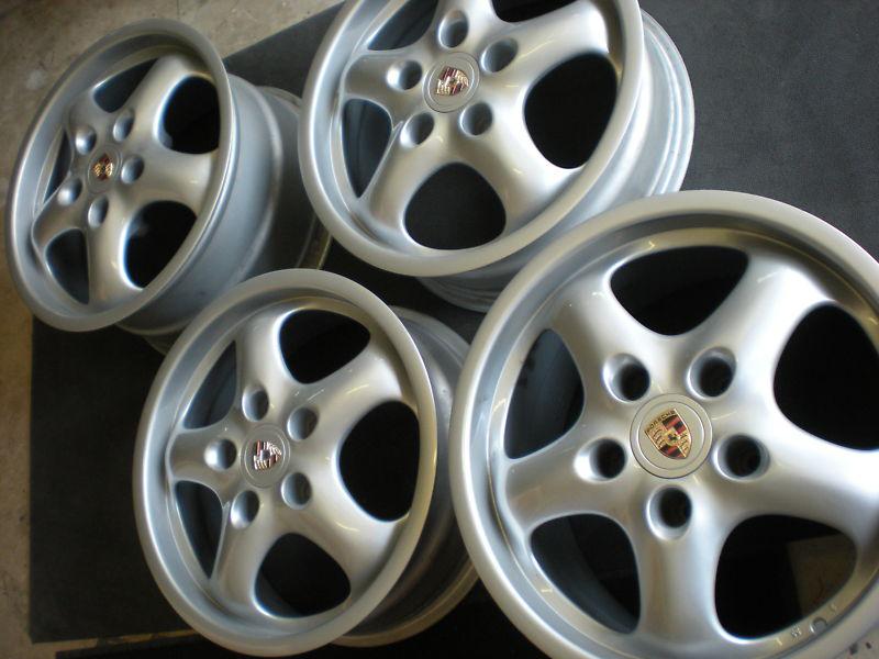 PORSCHE WHEELS AND TIRES PORSCHE 911 993 944 PORSCHE 17