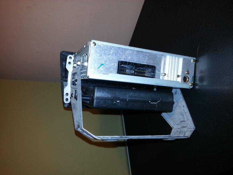 2003 civic car radio ( as is )