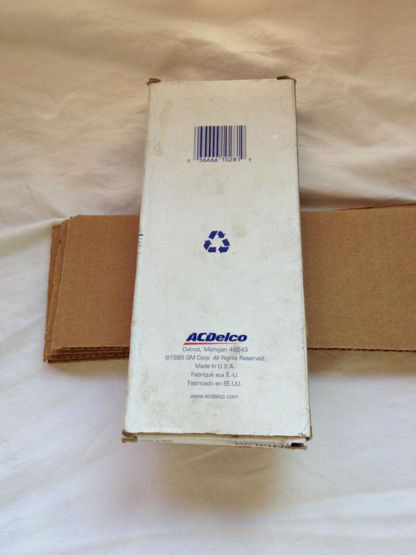 USA Made New NOS GM AC Delco Spark Plugs FR3LS6 Box of 8 GM # 5614000, US $10.00, image 3
