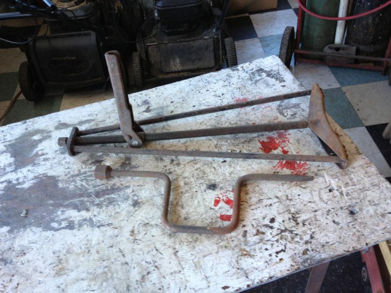 Metropolitan jack & handle