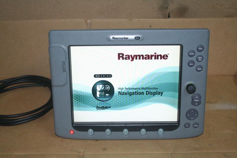 Raymarine e120 multi function display chartplotter radar gps sonar fishfinder 