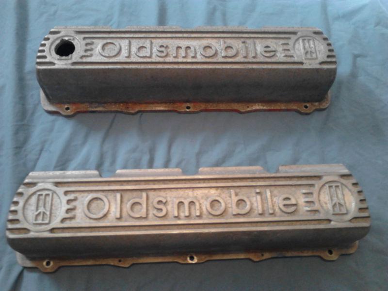 Oldsmobile aluminum valve covers 22525295  great condition! 