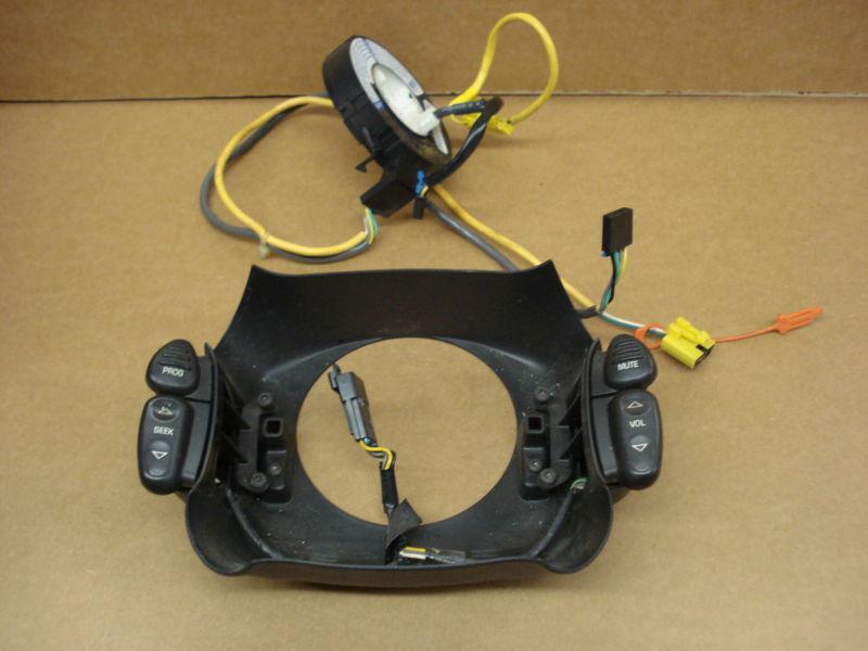 Steering wheel radio control buttons chevy s10 blazer jimmy bravada 2000-2003