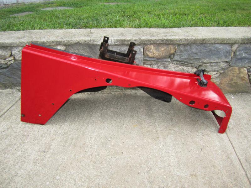 Jeep tj 97-06 wrangler - front steel fender || passenger side red pr1 pr4