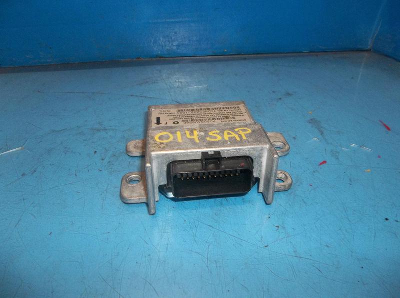 Dodge neon chassis brain box air bag module (rear console) id 5084085 03 04 05