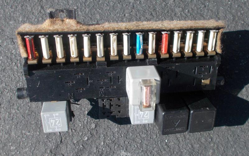 Porsche  early 944 924s relay/fuse box  from a 1985 944