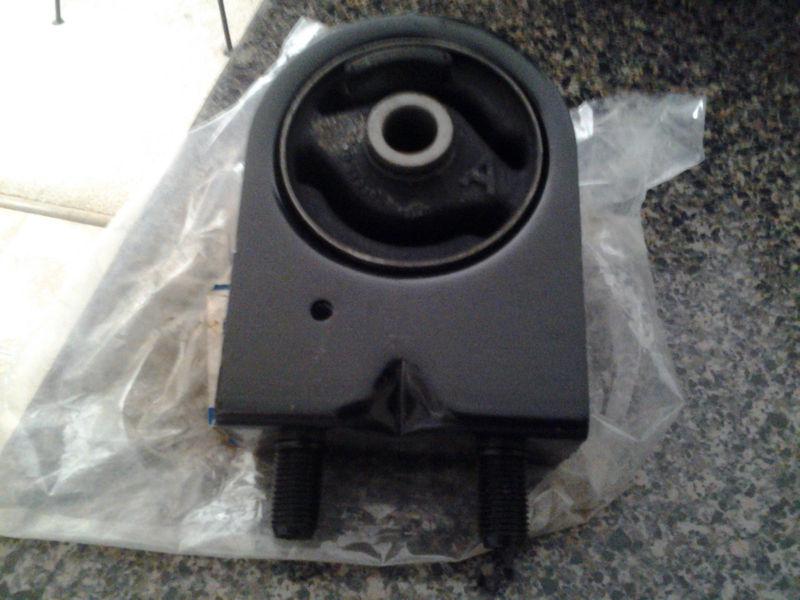 Mazda motor mount part #b25d39050c