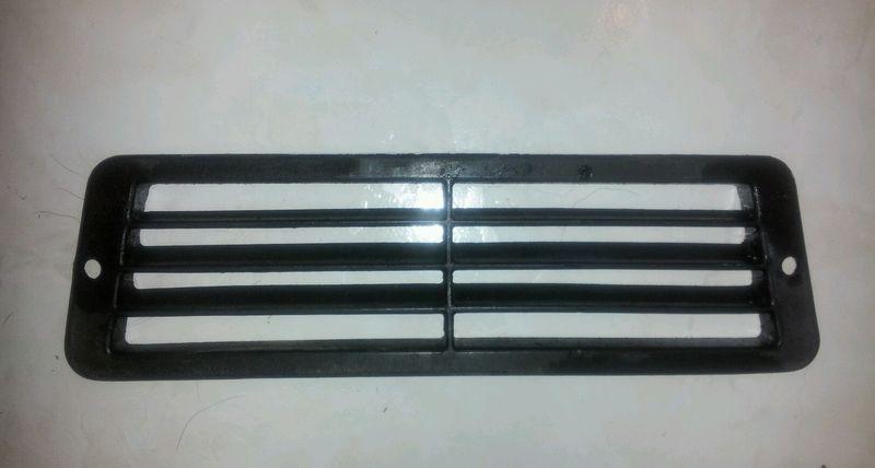 1992 seadoo jetski  xp sp front hull vent black 