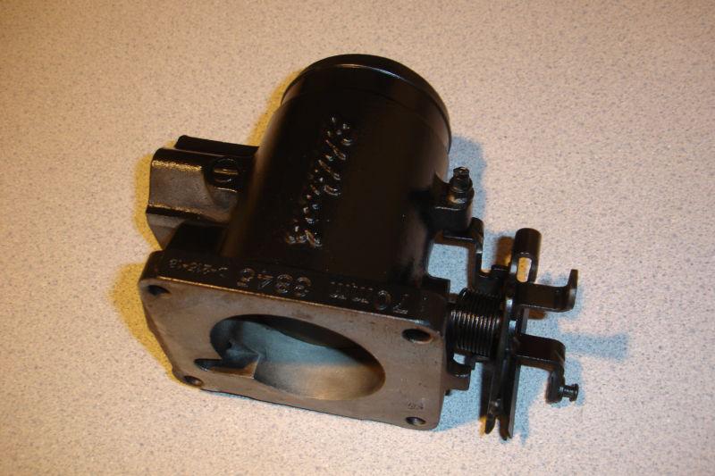 94 95 FORD MUSTANG GT COBRA EDELBROCK THROTTLE BODY 302 5.0L 3845 70 MM 70MM , US $169.95, image 2