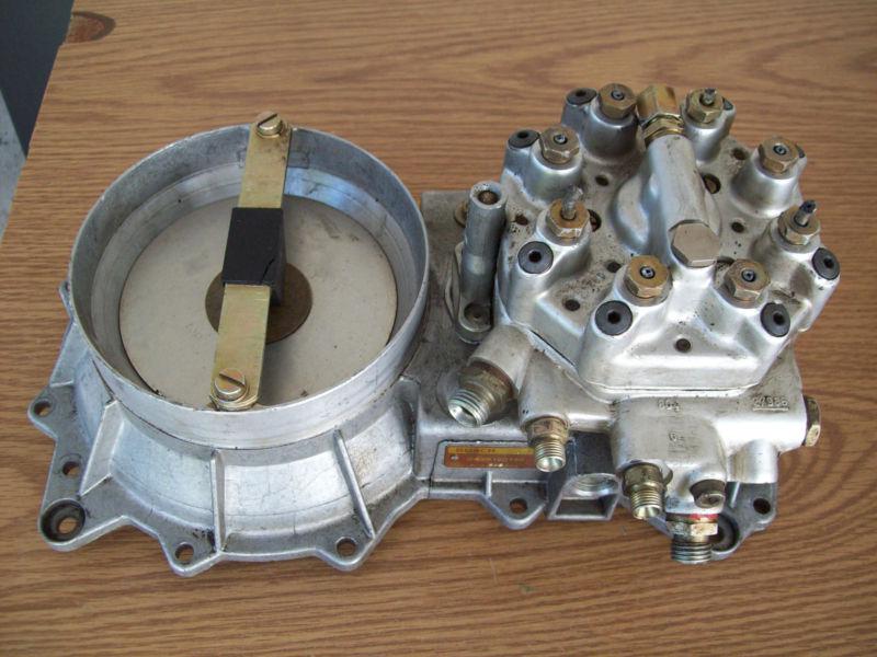 MERCEDES BENZ FUEL DISTRIBUTOR - USED, US $299.99, image 4