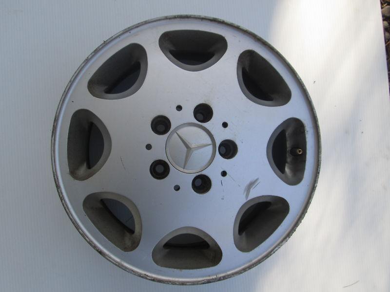  94 mercedes e320 e420 e500 15 x 6.5 oem  wheel rim 124 type 8 hole stock#mb4